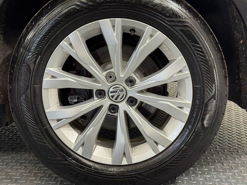 Used Volkswagen Tiguan 2017 for sale - 76570694: Photo 35