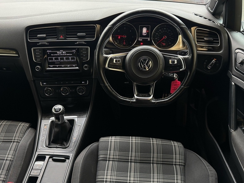 Used Volkswagen Golf 2015 for sale - 77605249: Photo 11