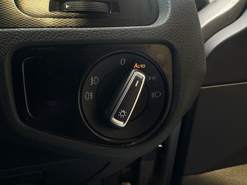 Used Volkswagen Golf 2015 for sale - 77605249: Photo 18