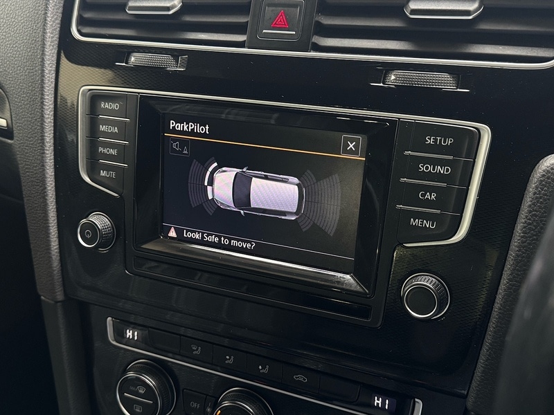 Used Volkswagen Golf 2015 for sale - 77605249: Photo 20