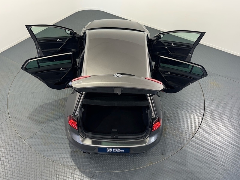 Used Volkswagen Golf 2015 for sale - 77605249: Photo 41