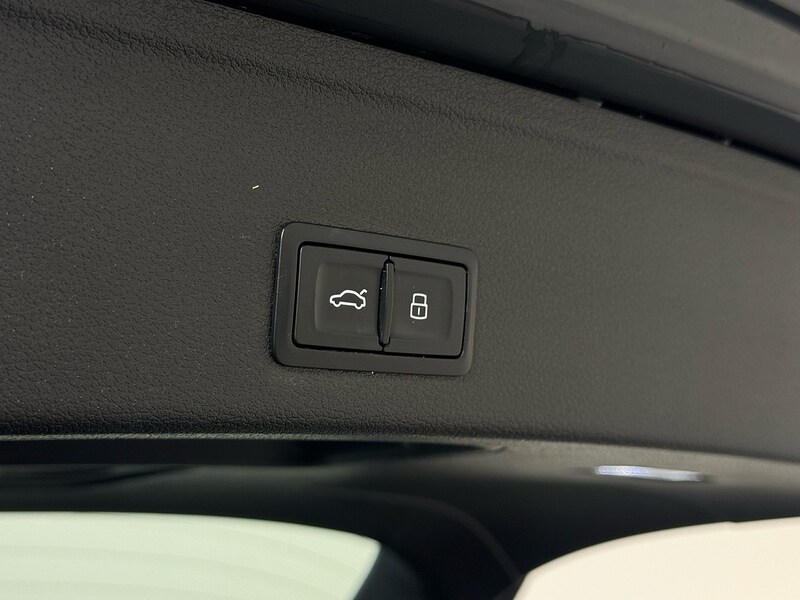 Used Audi A4 Avant 2016 for sale - 77370309: Photo 36