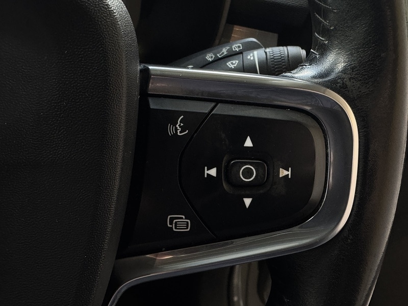 Used Volvo XC40 2019 for sale - 76357048: Photo 25