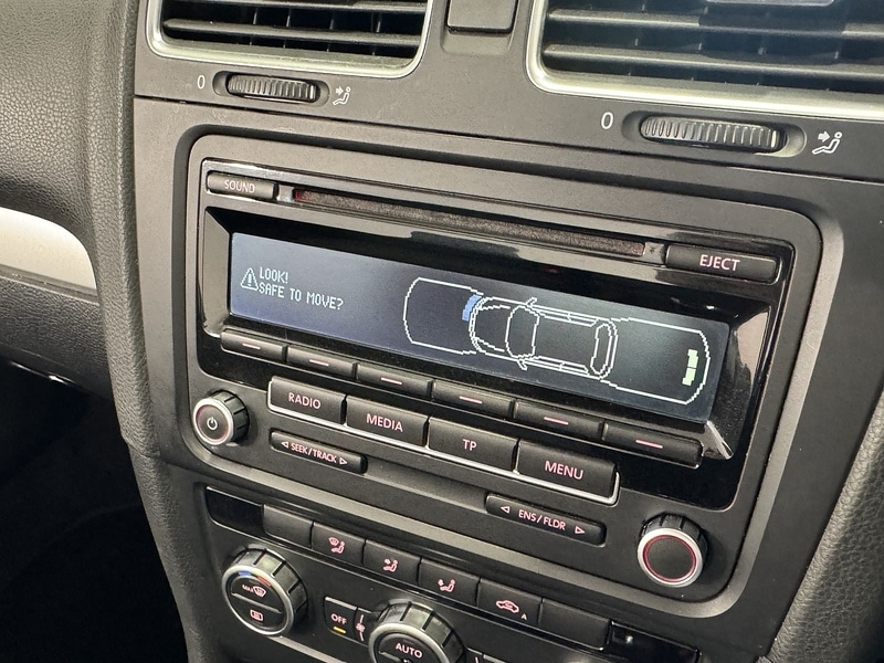 Used Volkswagen Golf 2014 for sale - 76069281: Photo 20