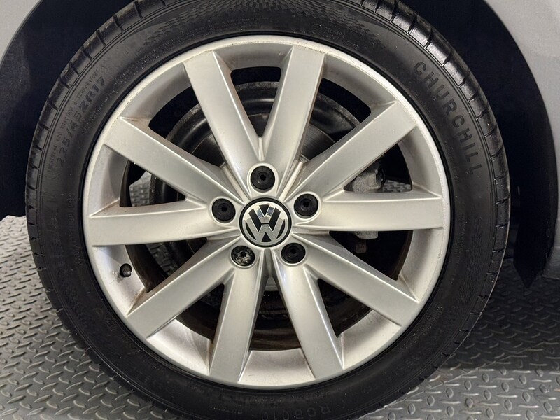 Used Volkswagen Golf 2014 for sale - 76069281: Photo 32