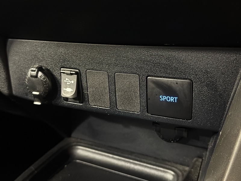 Used Toyota RAV4 2013 for sale - 77213081: Photo 15