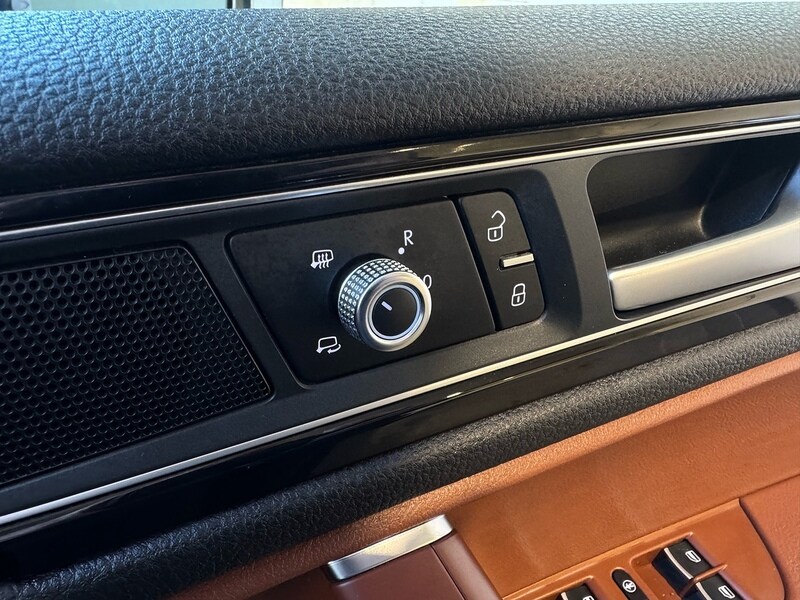 Used Volkswagen Touareg 2016 for sale - 76910708: Photo 15