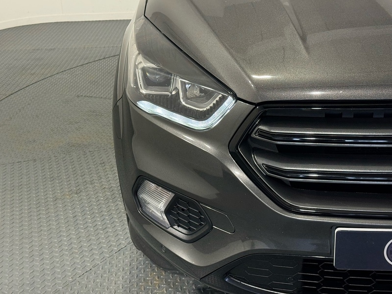 Used Ford Kuga 2018 for sale - 76547374: Photo 31