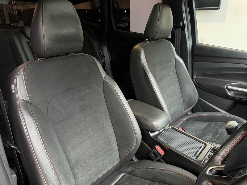 Used Ford Kuga 2018 for sale - 76547374: Photo 9