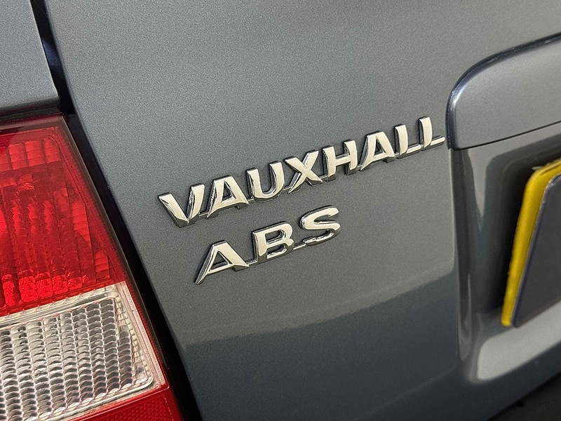 Vehicle 33