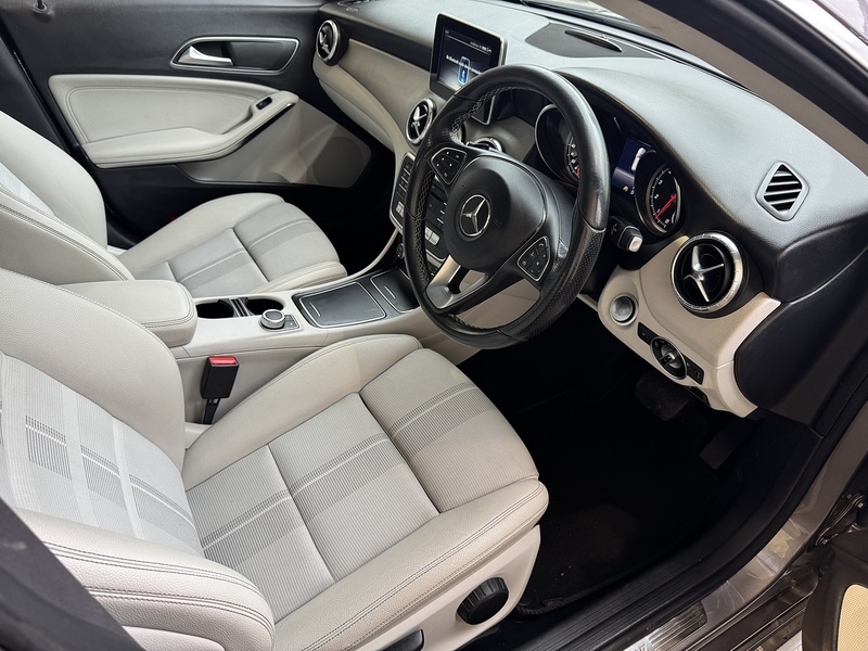 Used Mercedes-Benz CLA 2017 for sale - 76334112: Photo 11