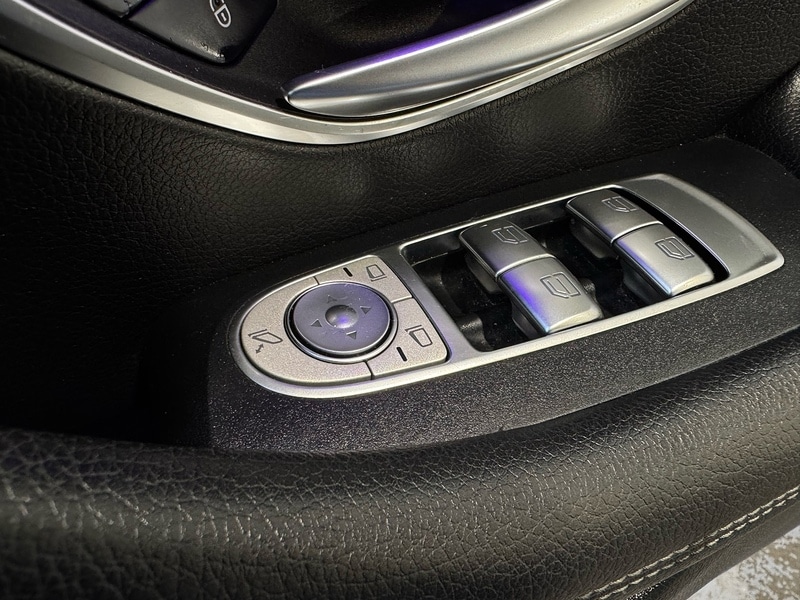 Used Mercedes-Benz E Class 2017 for sale - 76461138: Photo 15