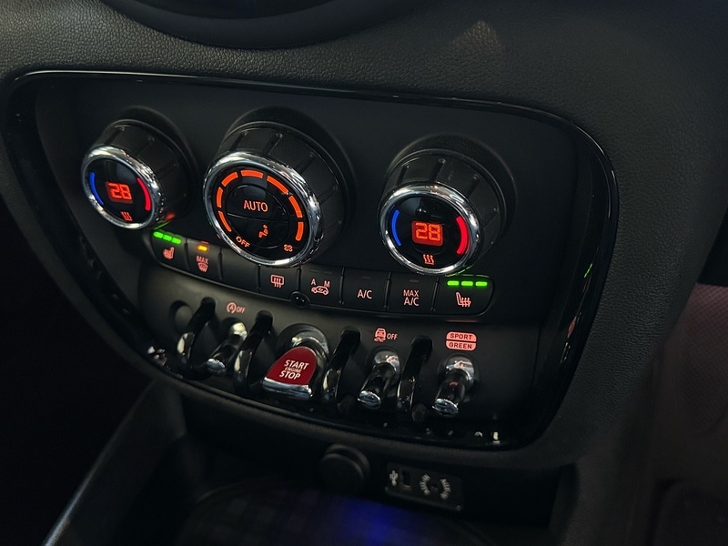 Used MINI Clubman 2018 for sale - 76859856: Photo 14