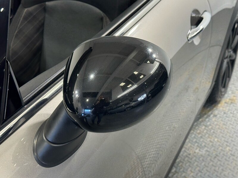 Used MINI Convertible 2016 for sale - 77535550: Photo 41