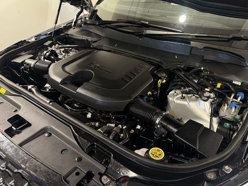 Used Land Rover Discovery 2021 for sale - 77742412: Photo 41