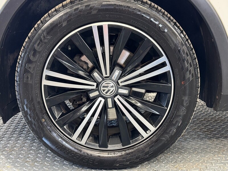 Used Volkswagen Tiguan for sale - 77917287: Photo 35