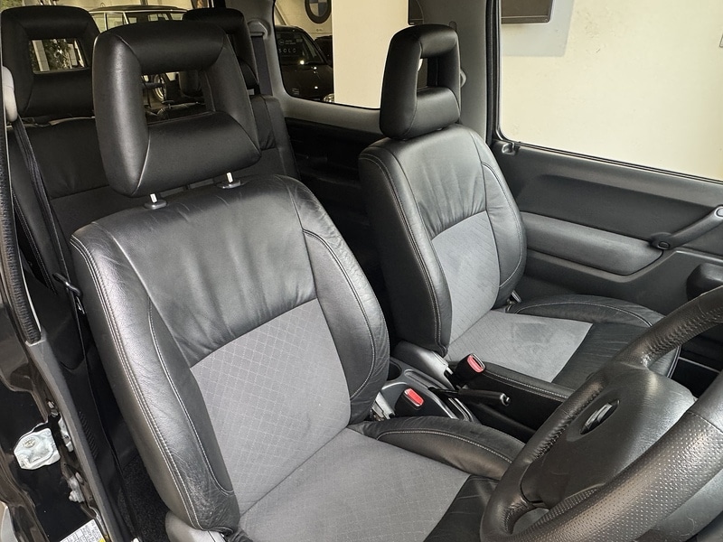 Used Suzuki Jimny 2010 for sale - 76643033: Photo 10