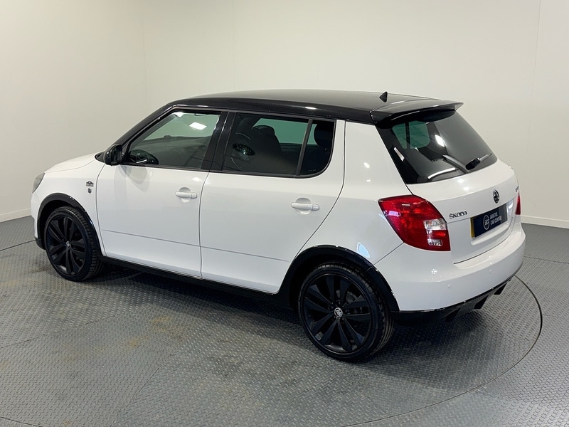 Used Skoda Fabia 2014 for sale - 77055089: Photo 5