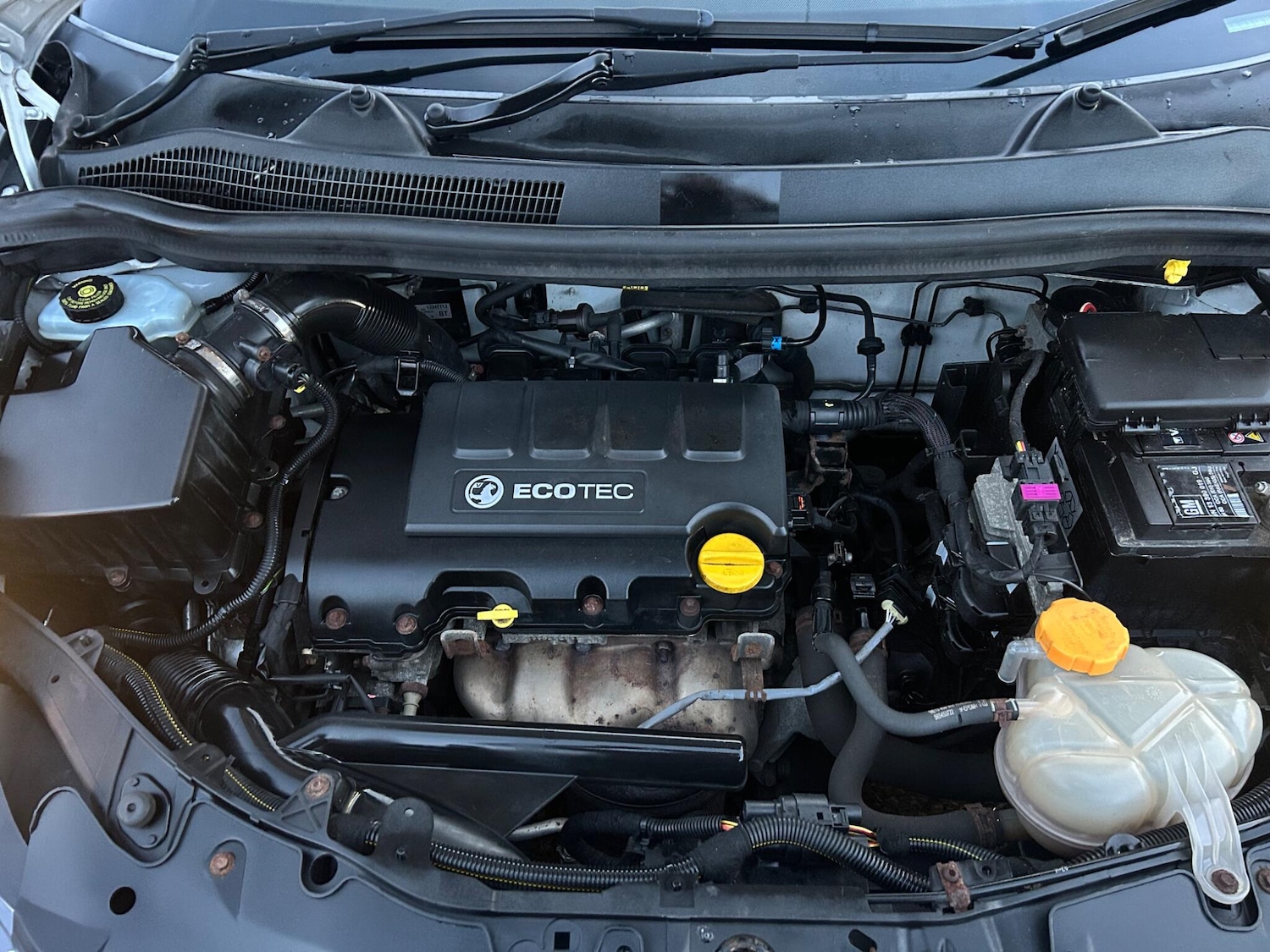 Used Vauxhall Corsa 2013 for sale - 77191897: Photo 24