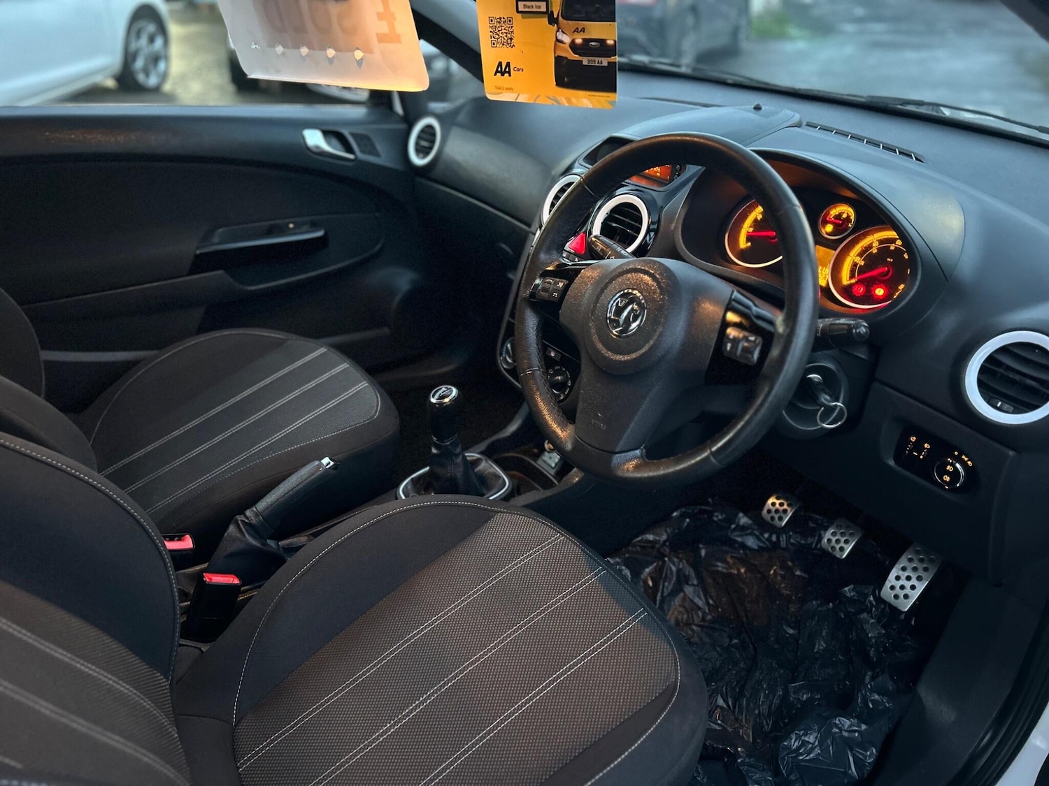 Used Vauxhall Corsa 2013 for sale - 77191897: Photo 9