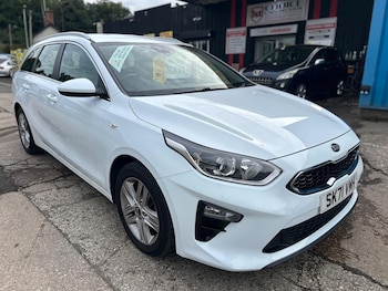 Used Kia Ceed 2021 for sale - 76109231: Photo