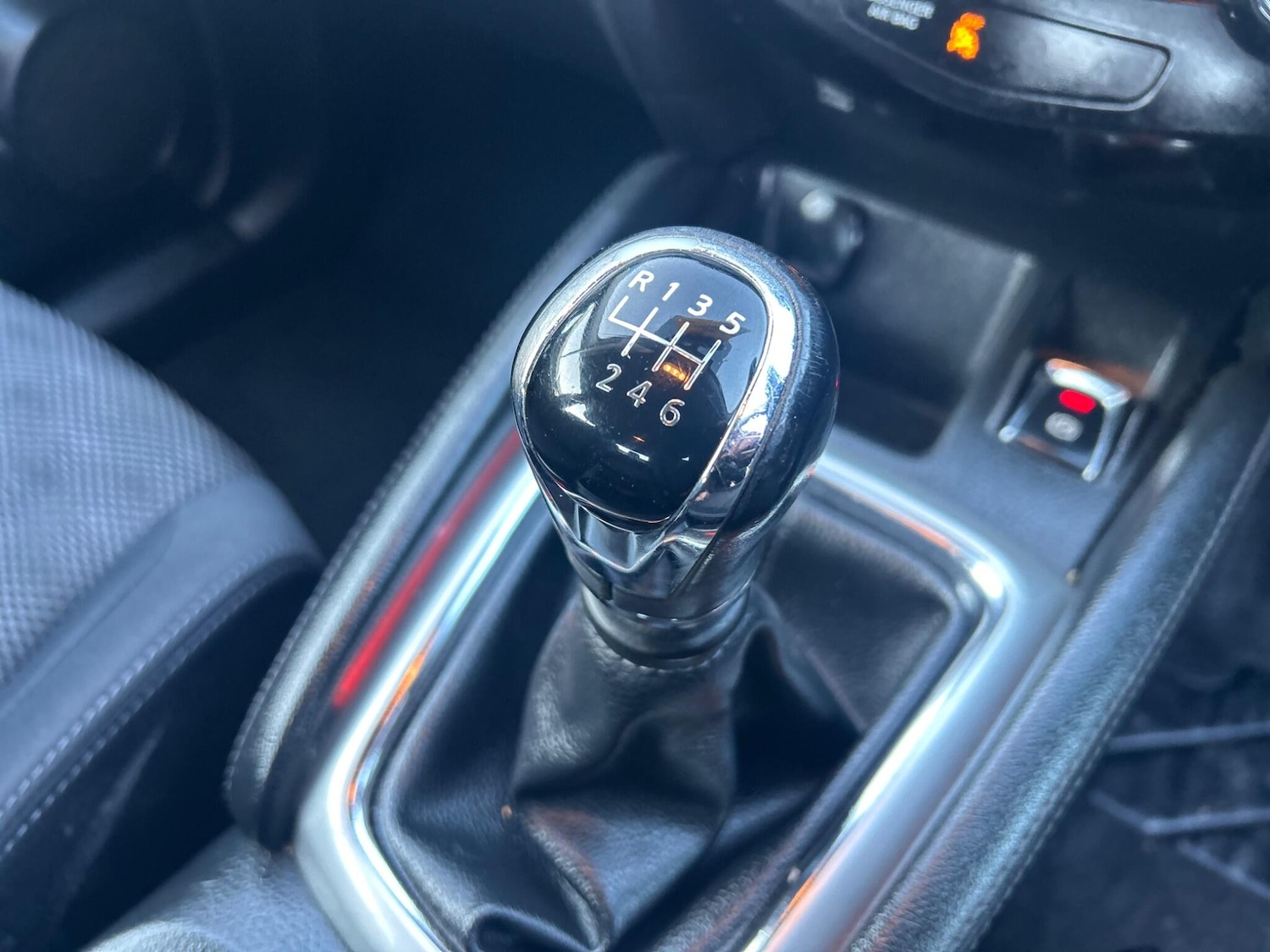 Used Nissan Qashqai 2014 for sale - 77237893: Photo 15