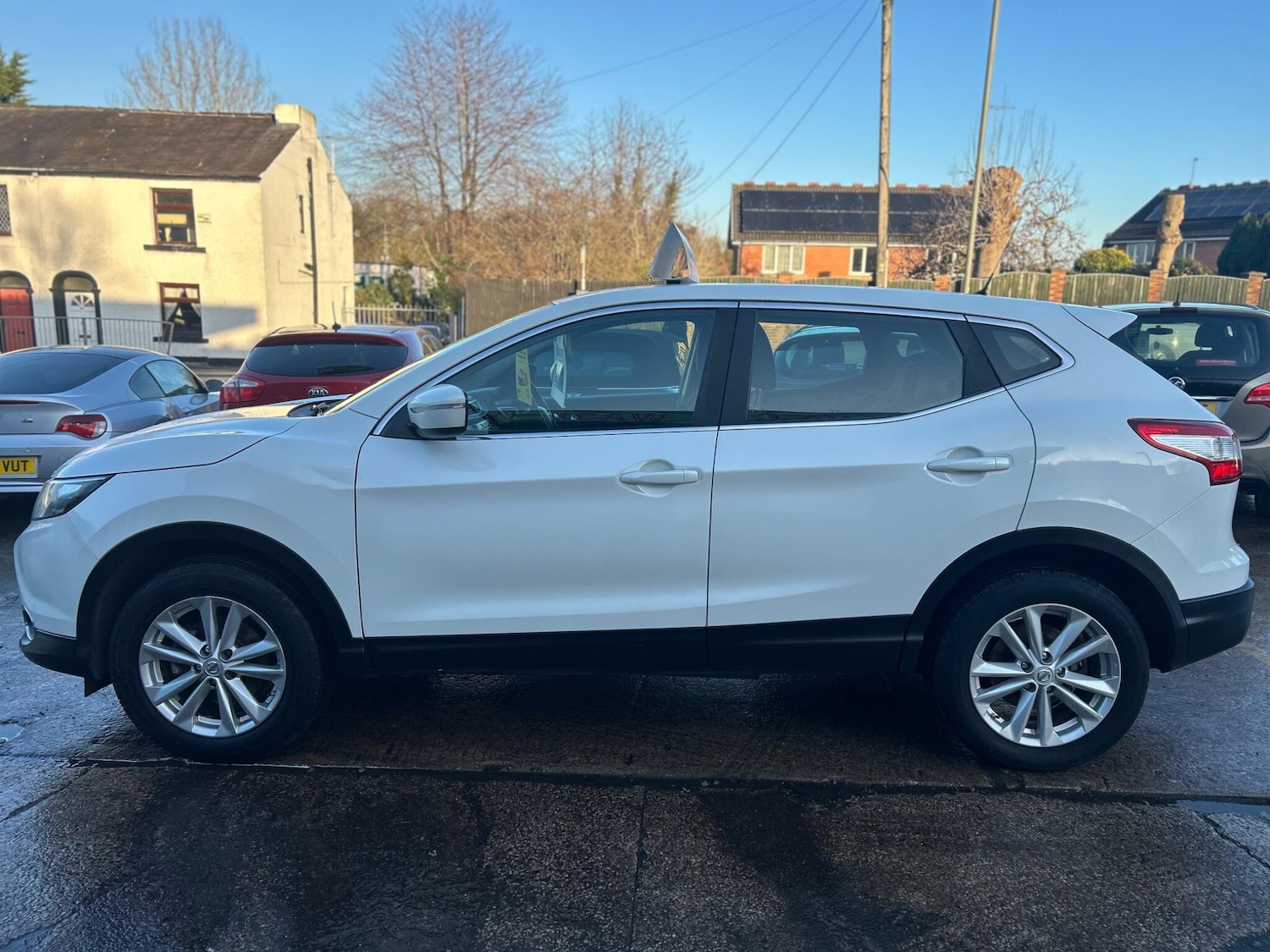 Used Nissan Qashqai 2014 for sale - 77237893: Photo 2