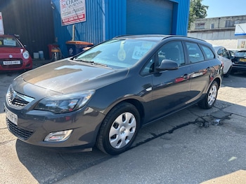 Used Vauxhall Astra 2013 for sale - 77345217: Photo
