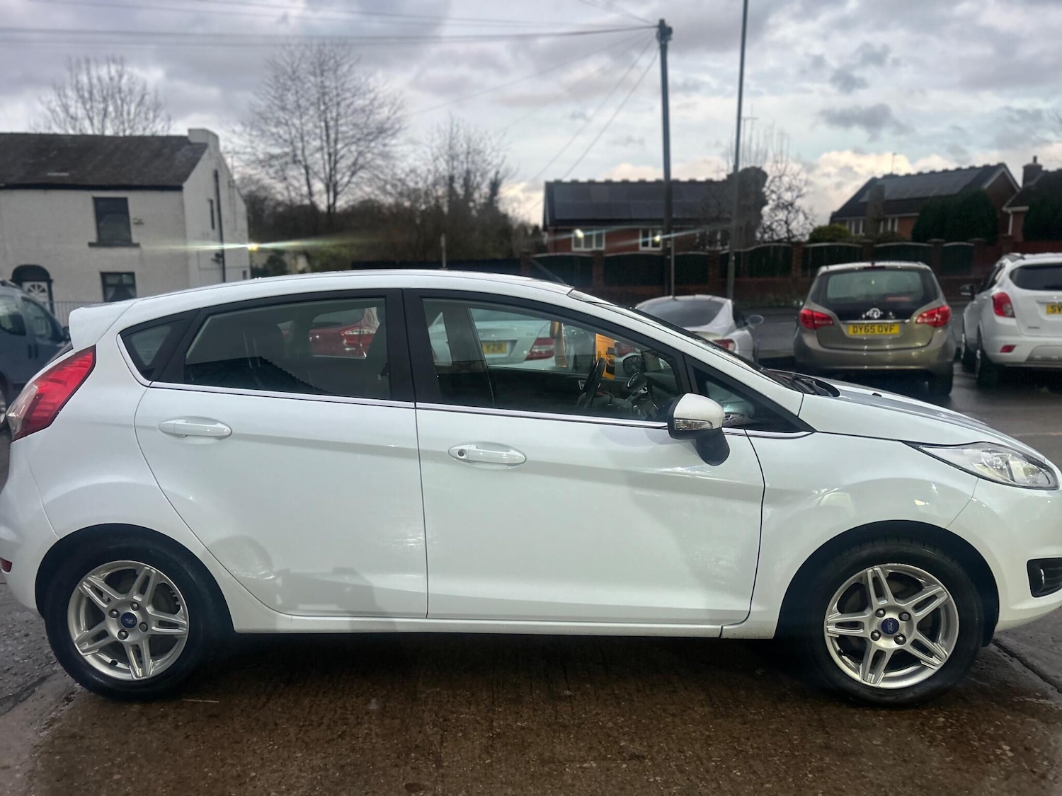 Used Ford Fiesta 2013 for sale - 76886502: Photo 2