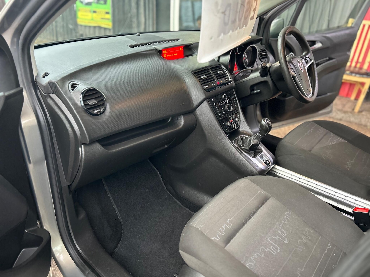 Used Vauxhall Meriva 2015 for sale - 76752740: Photo 23