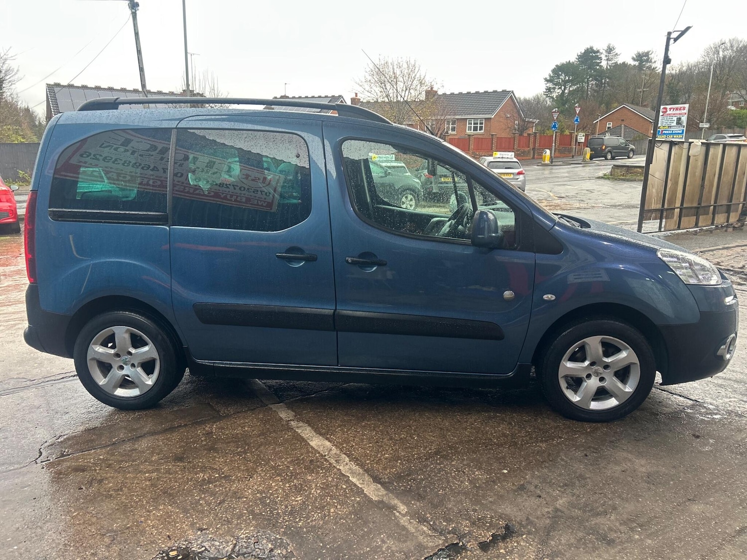 Used Peugeot Partner Tepee 2015 for sale - 76823777: Photo 2