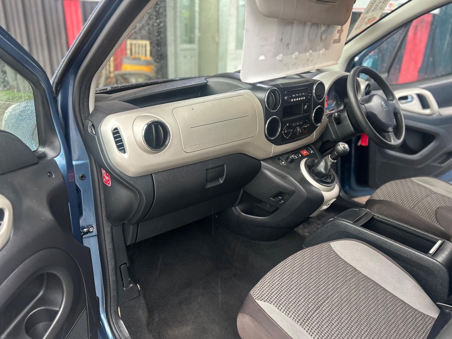 Used Peugeot Partner Tepee 2015 for sale - 76823777: Photo 23