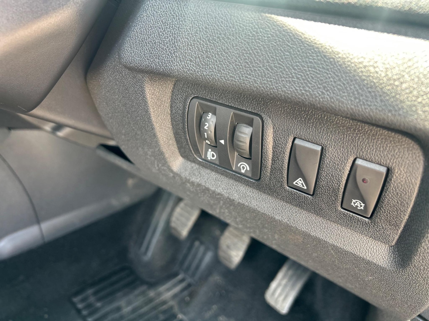 Used Renault Megane 2014 for sale - 76993690: Photo 12