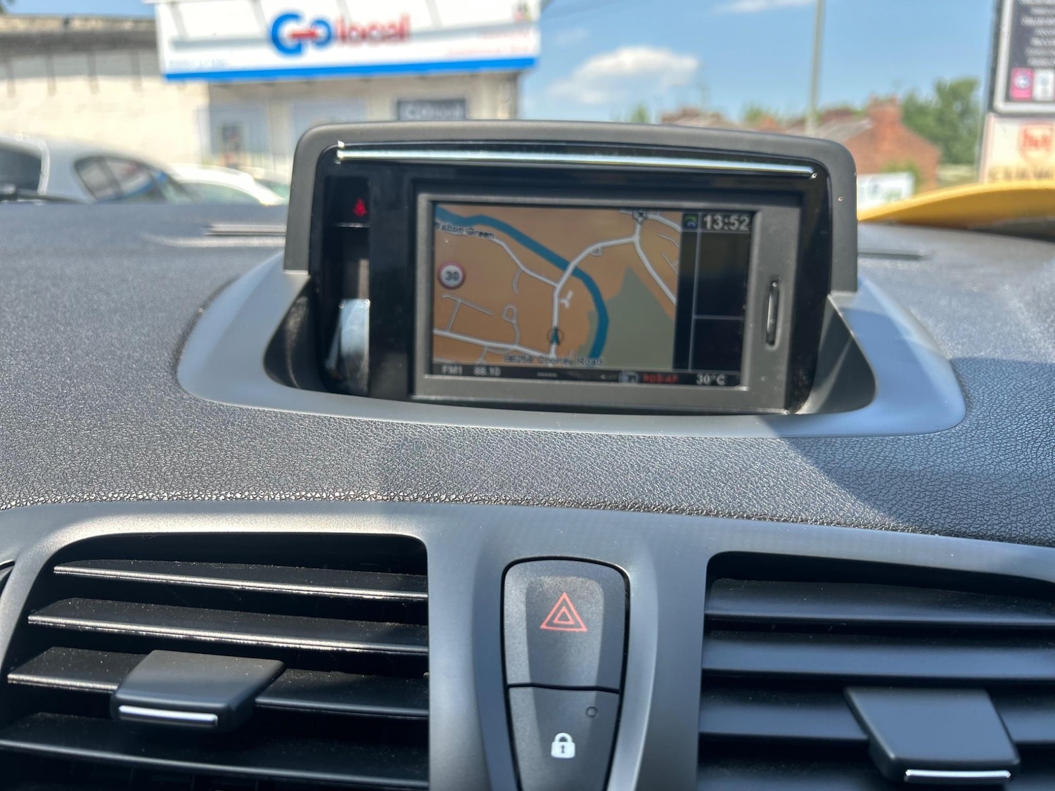 Used Renault Megane 2014 for sale - 76993690: Photo 16