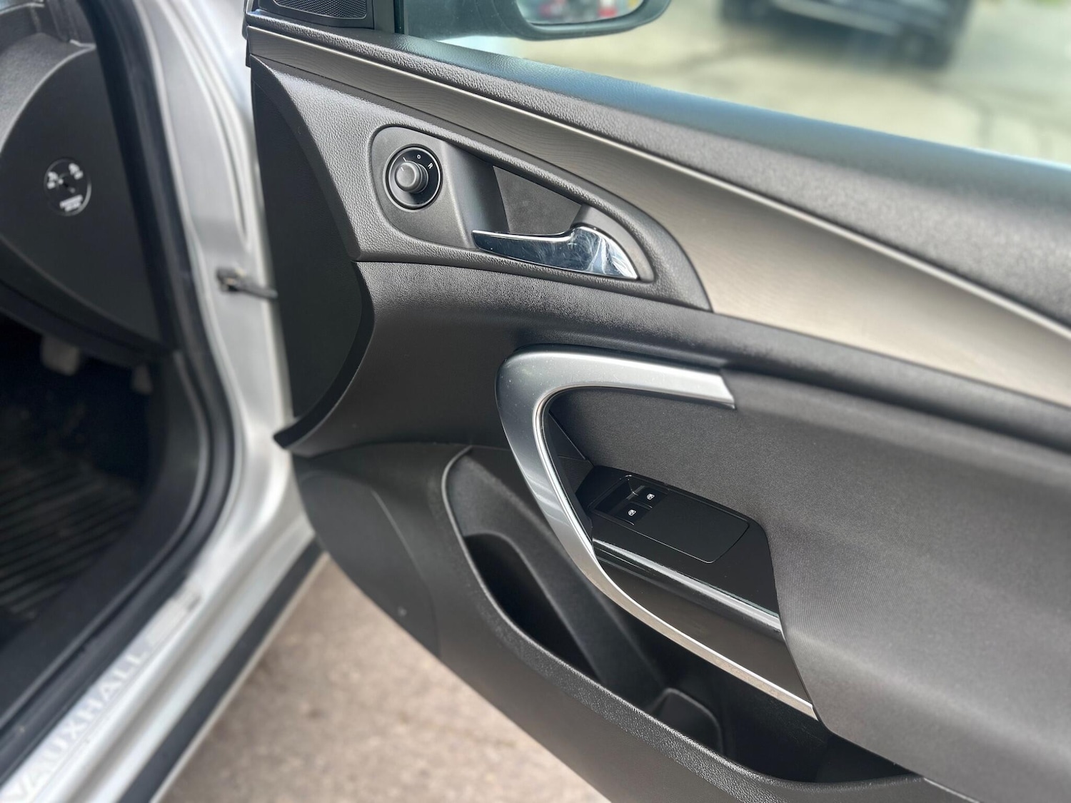 Used Vauxhall Insignia 2010 for sale - 76994317: Photo 10