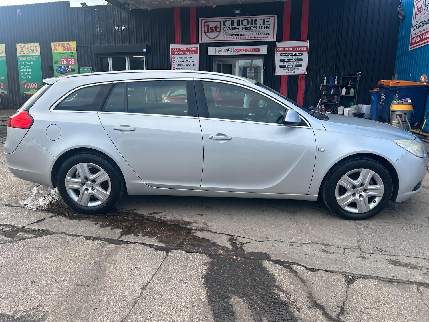 Used Vauxhall Insignia 2010 for sale - 76994317: Photo 2