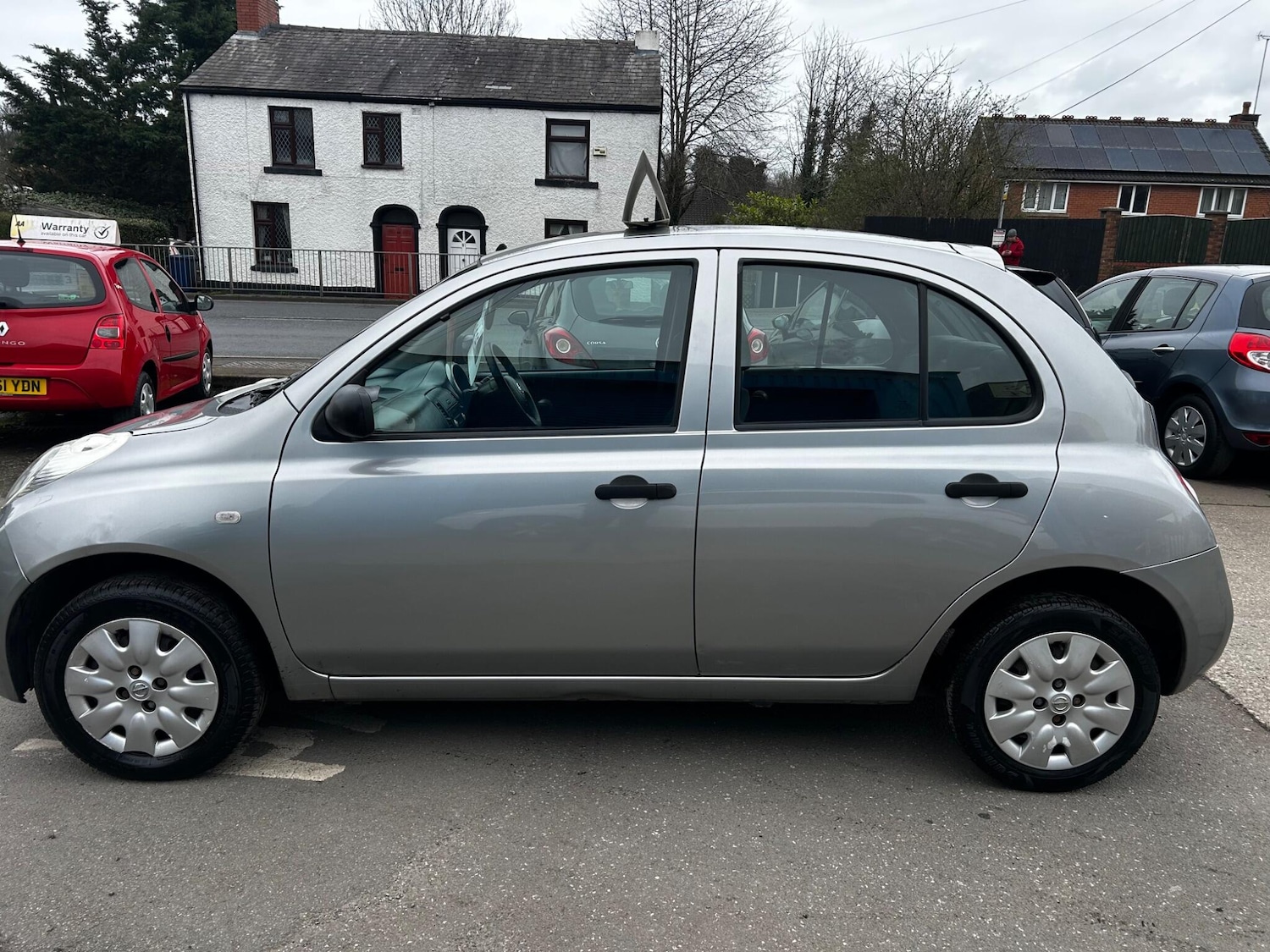 Used Nissan Micra 2004 for sale - 77909675: Photo 3