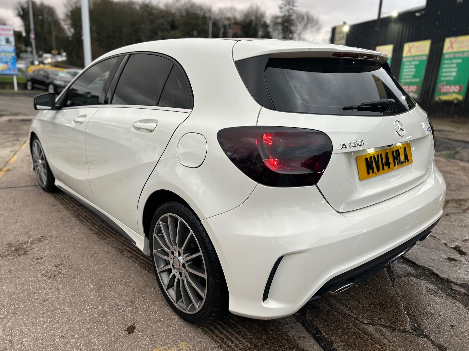 Used Mercedes-Benz A-Class 2014 for sale - 76688944: Photo 5