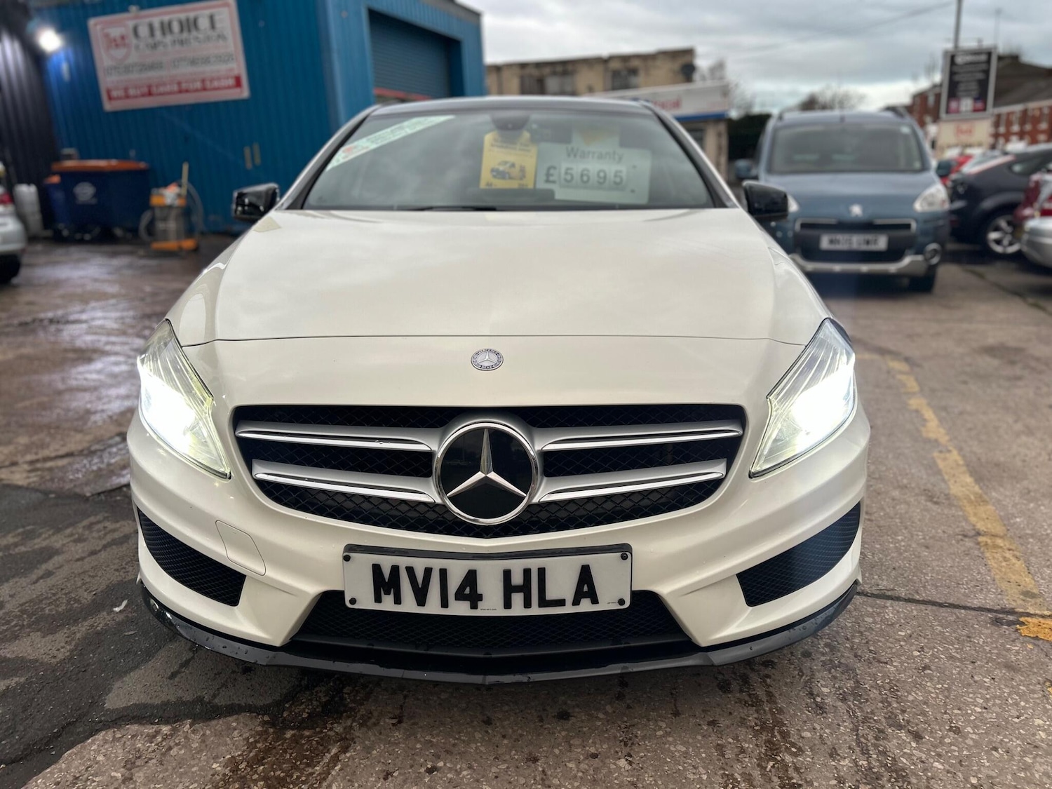 Used Mercedes-Benz A-Class 2014 for sale - 76688944: Photo 8