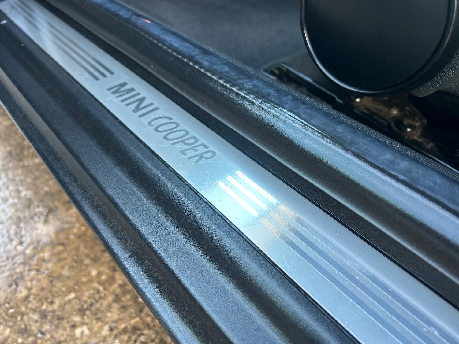 Used MINI Convertible 2006 for sale - 76936292: Photo 35