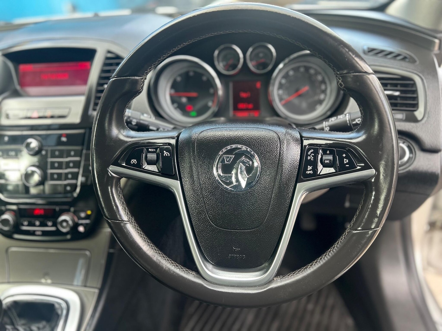 Used Vauxhall Insignia 2010 for sale - 76307355: Photo 11
