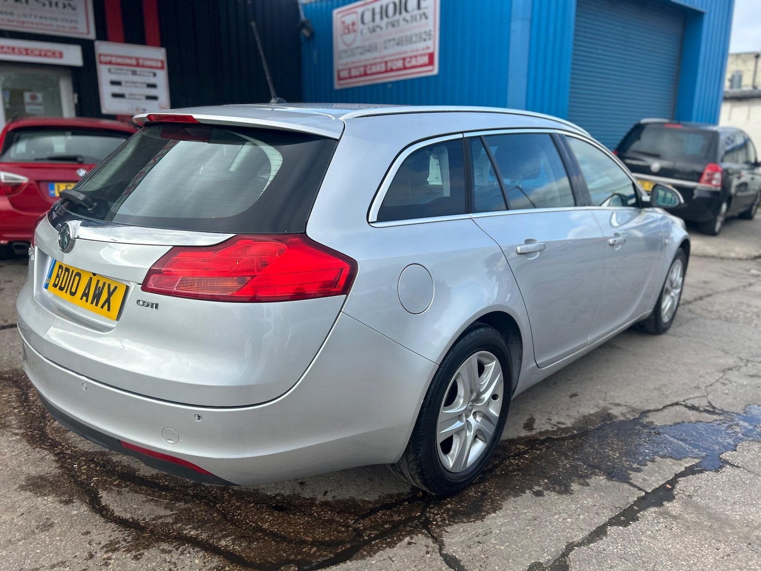 Used Vauxhall Insignia 2010 for sale - 76307355: Photo 3