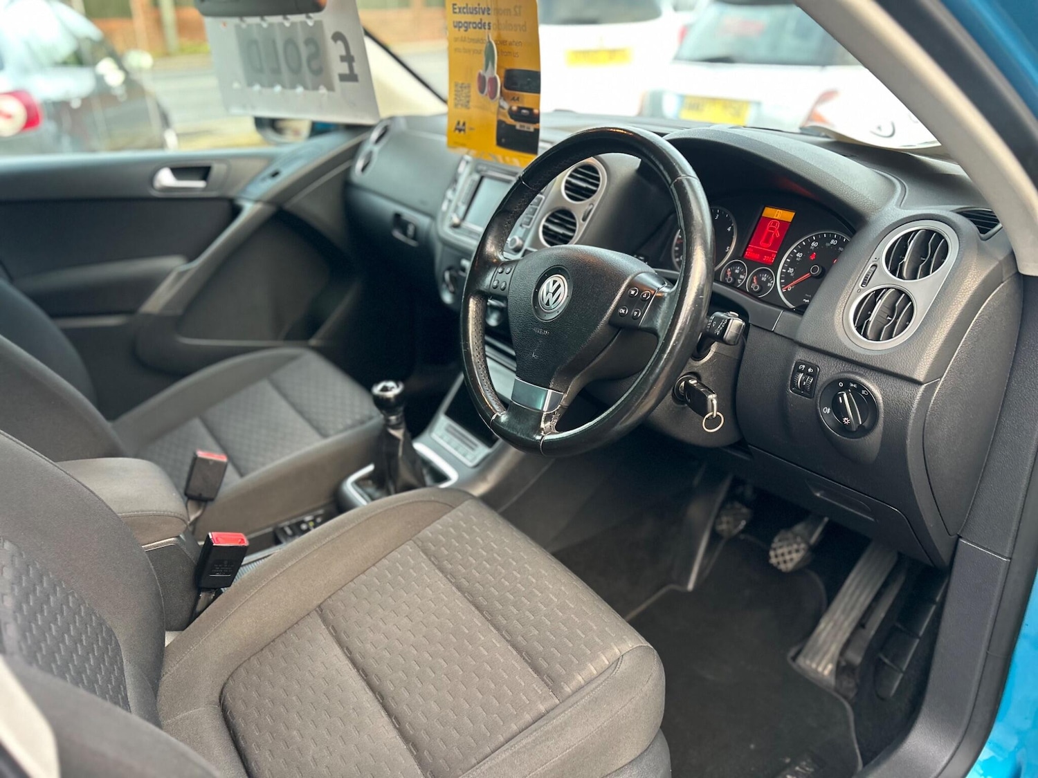 Used Volkswagen Tiguan 2009 for sale - 76398126: Photo 10