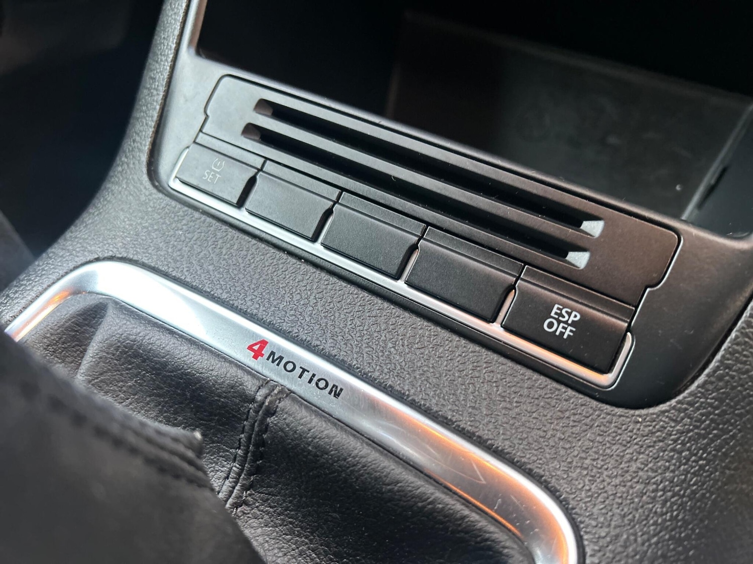 Used Volkswagen Tiguan 2009 for sale - 76398126: Photo 18