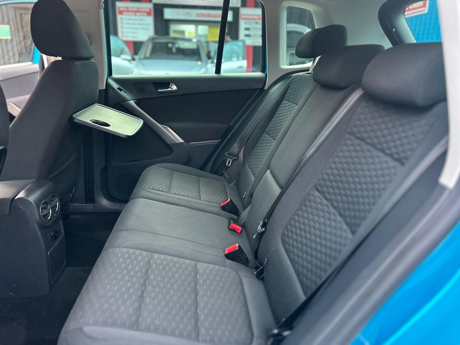 Used Volkswagen Tiguan 2009 for sale - 76398126: Photo 25