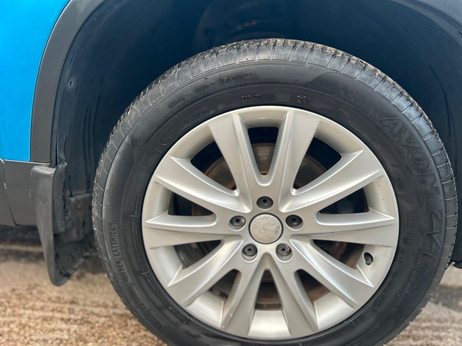 Used Volkswagen Tiguan 2009 for sale - 76398126: Photo 9