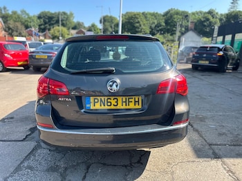 Used Vauxhall Astra 2019 for sale - 76991443: Photo