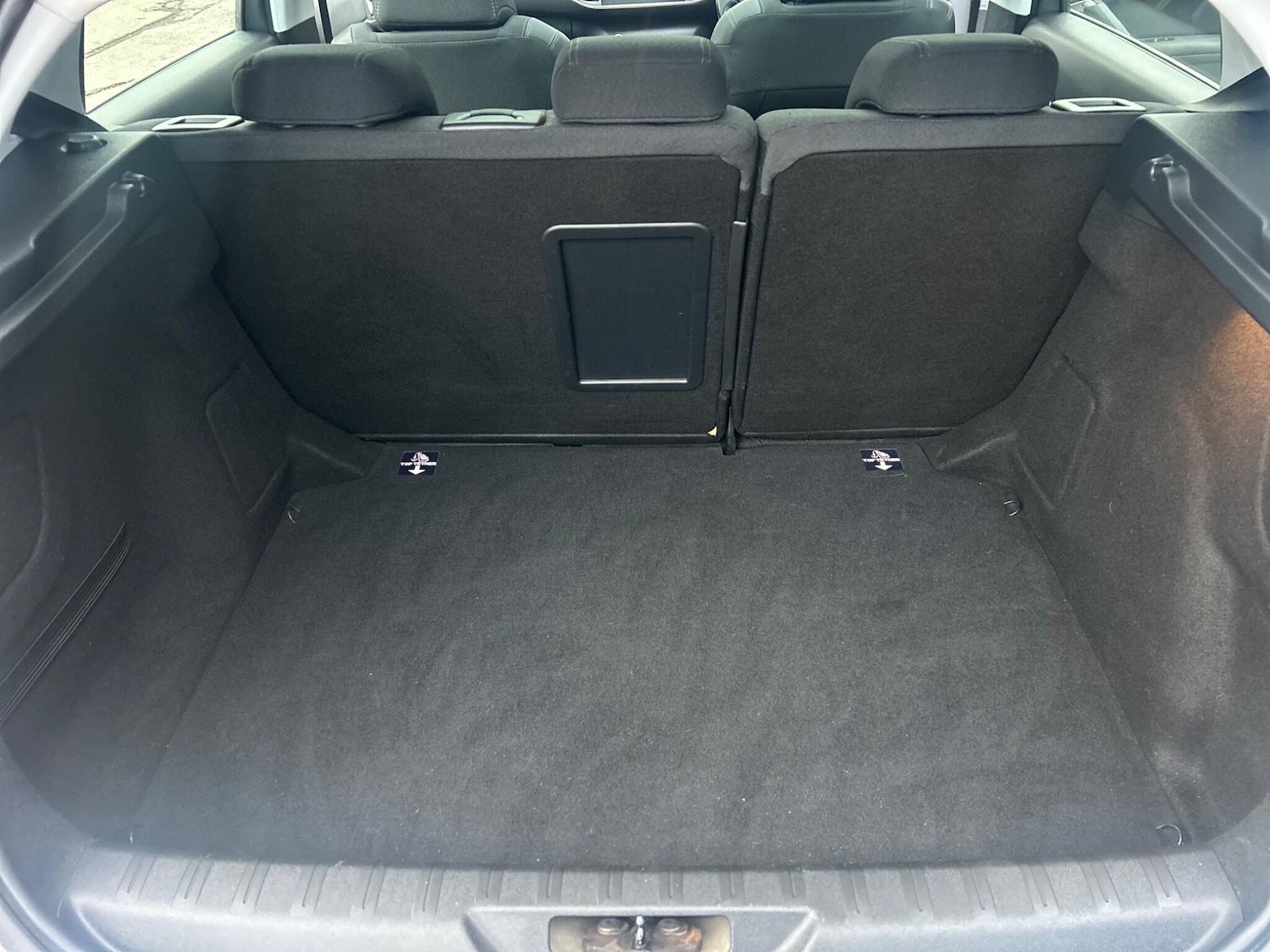 Used Peugeot 308 2018 for sale - 76992990: Photo 20