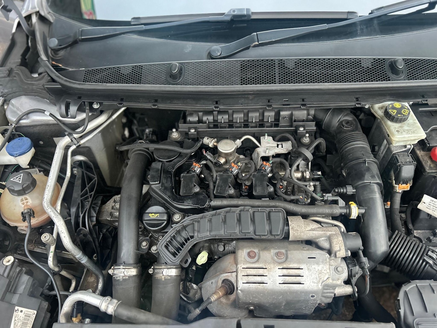 Used Peugeot 308 2018 for sale - 76992990: Photo 25