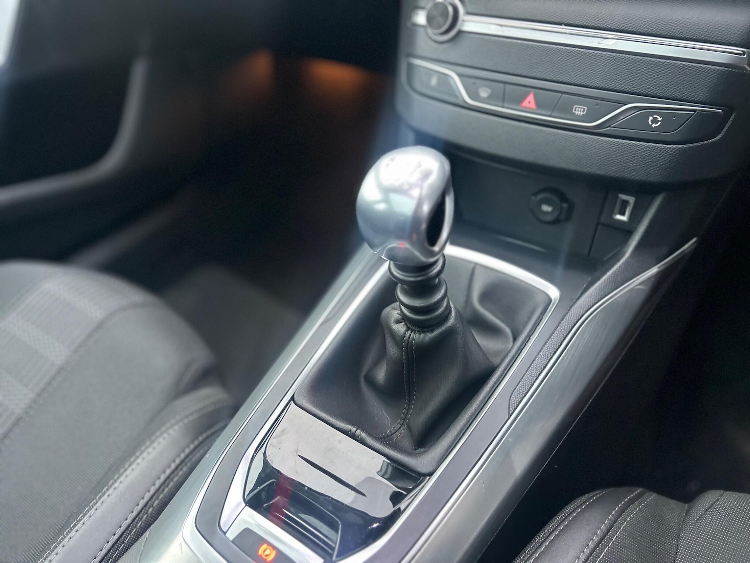 Used Peugeot 308 2018 for sale - 76512722: Photo 15